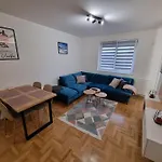 Vucko Apartament *